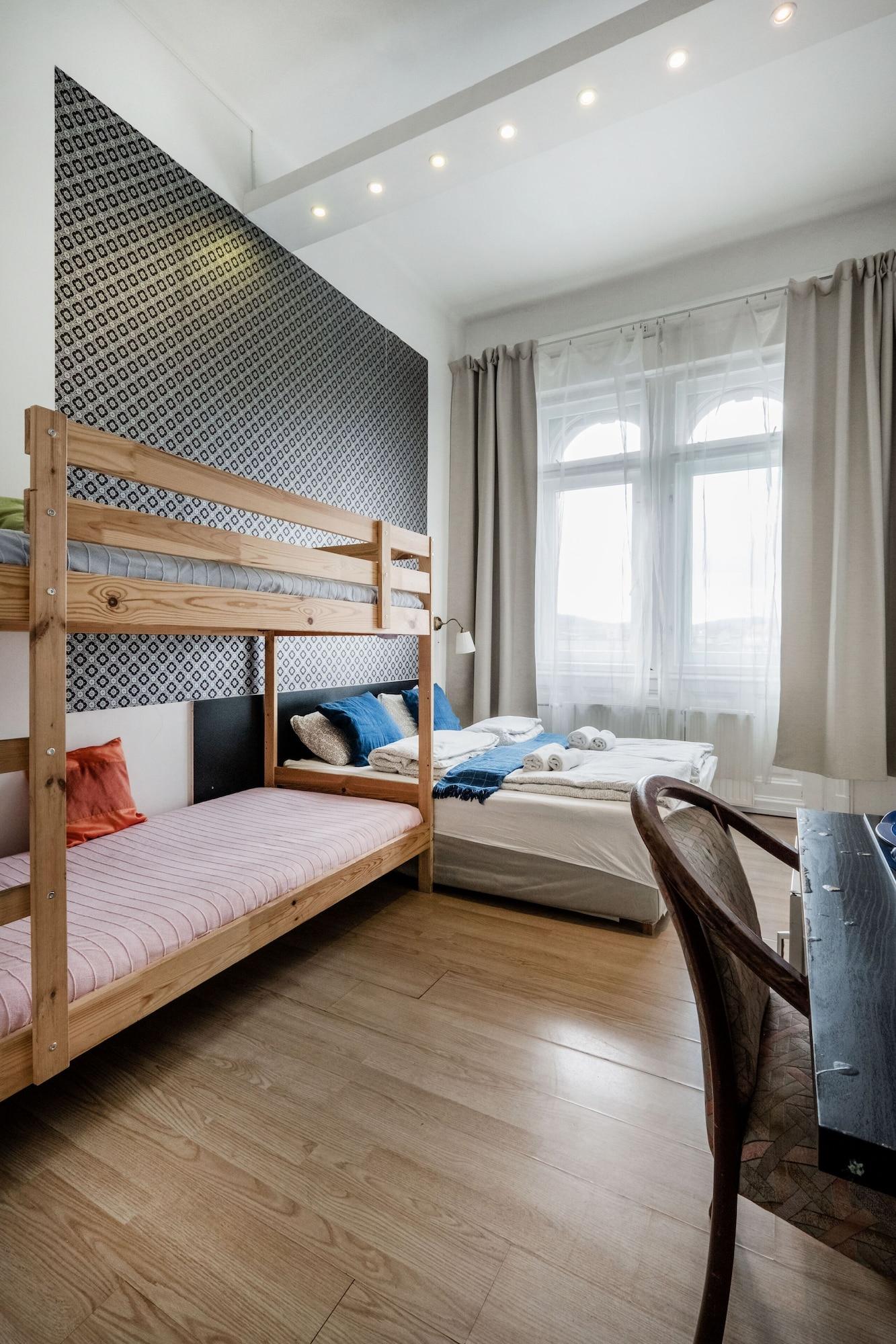 Europa Centerpoint Guesthouse Budapest Exterior foto