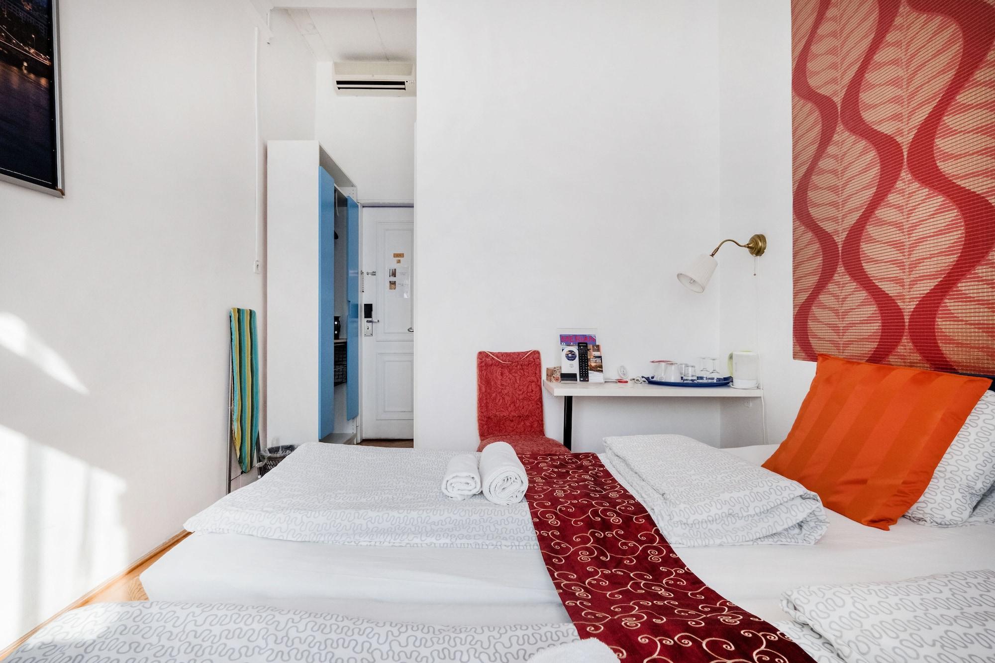 Europa Centerpoint Guesthouse Budapest Exterior foto