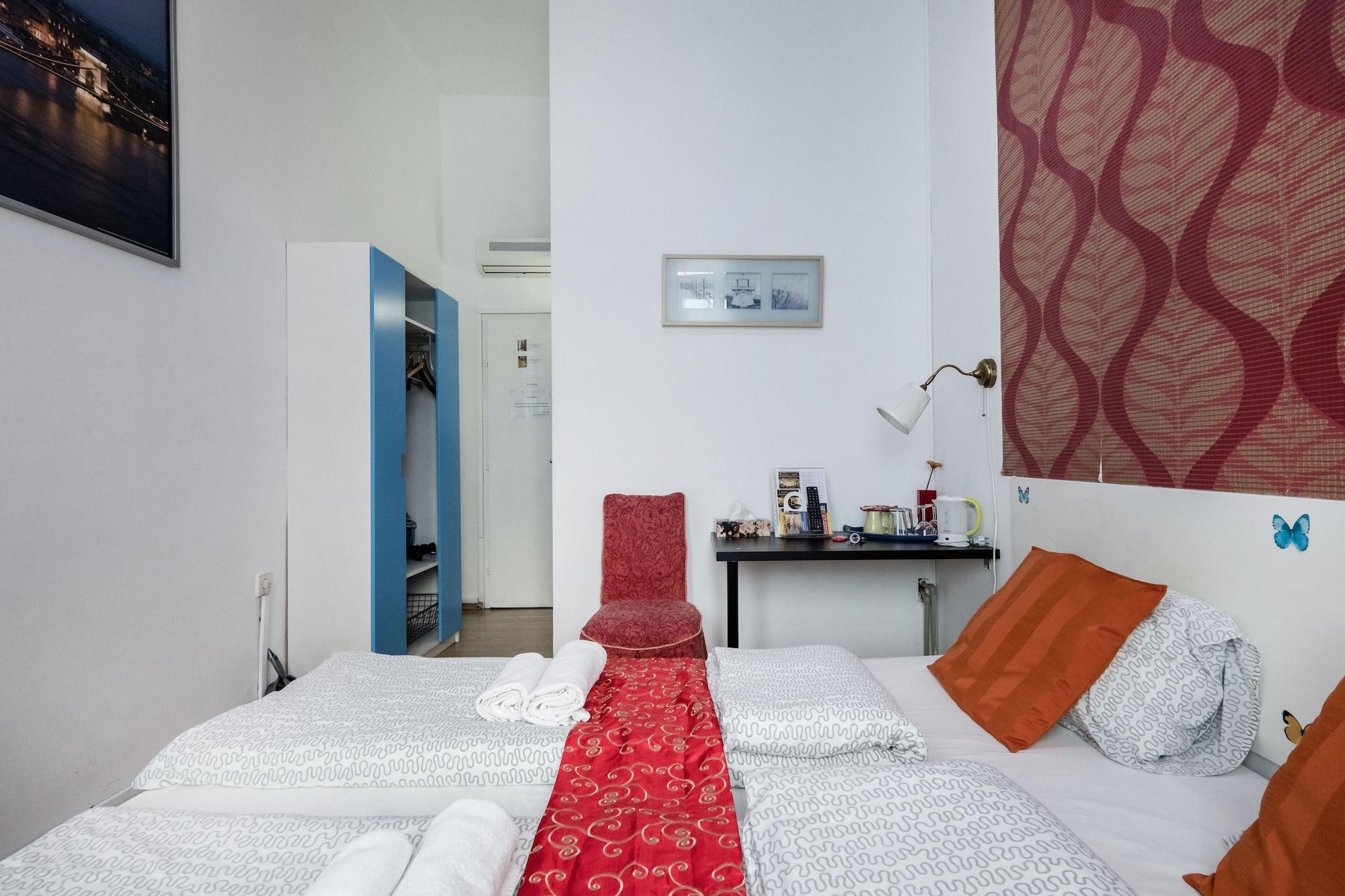 Europa Centerpoint Guesthouse Budapest Exterior foto